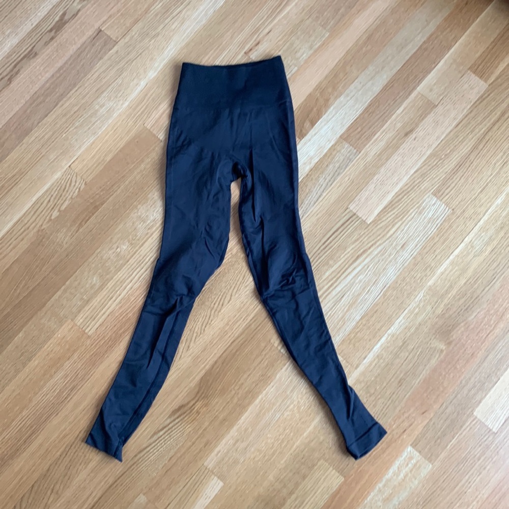 Dark grey lululemon leggings